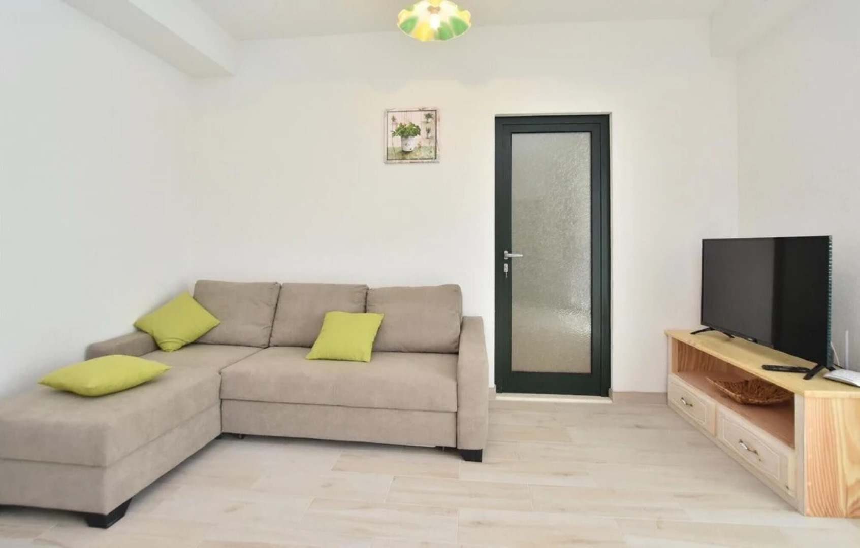 Awesome Home in Seget Donji With Sauna, Wifi and 2 Bedrooms