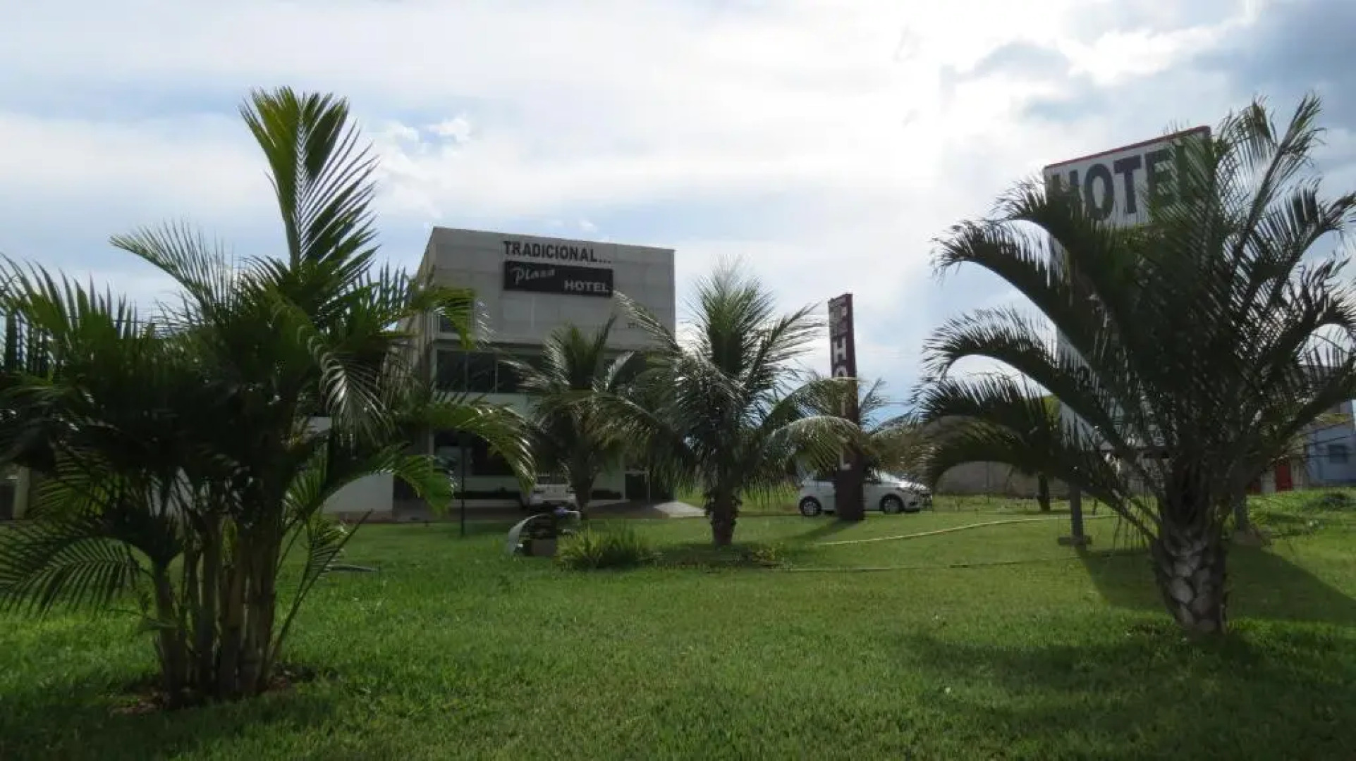 Tradicional Plaza Hotel