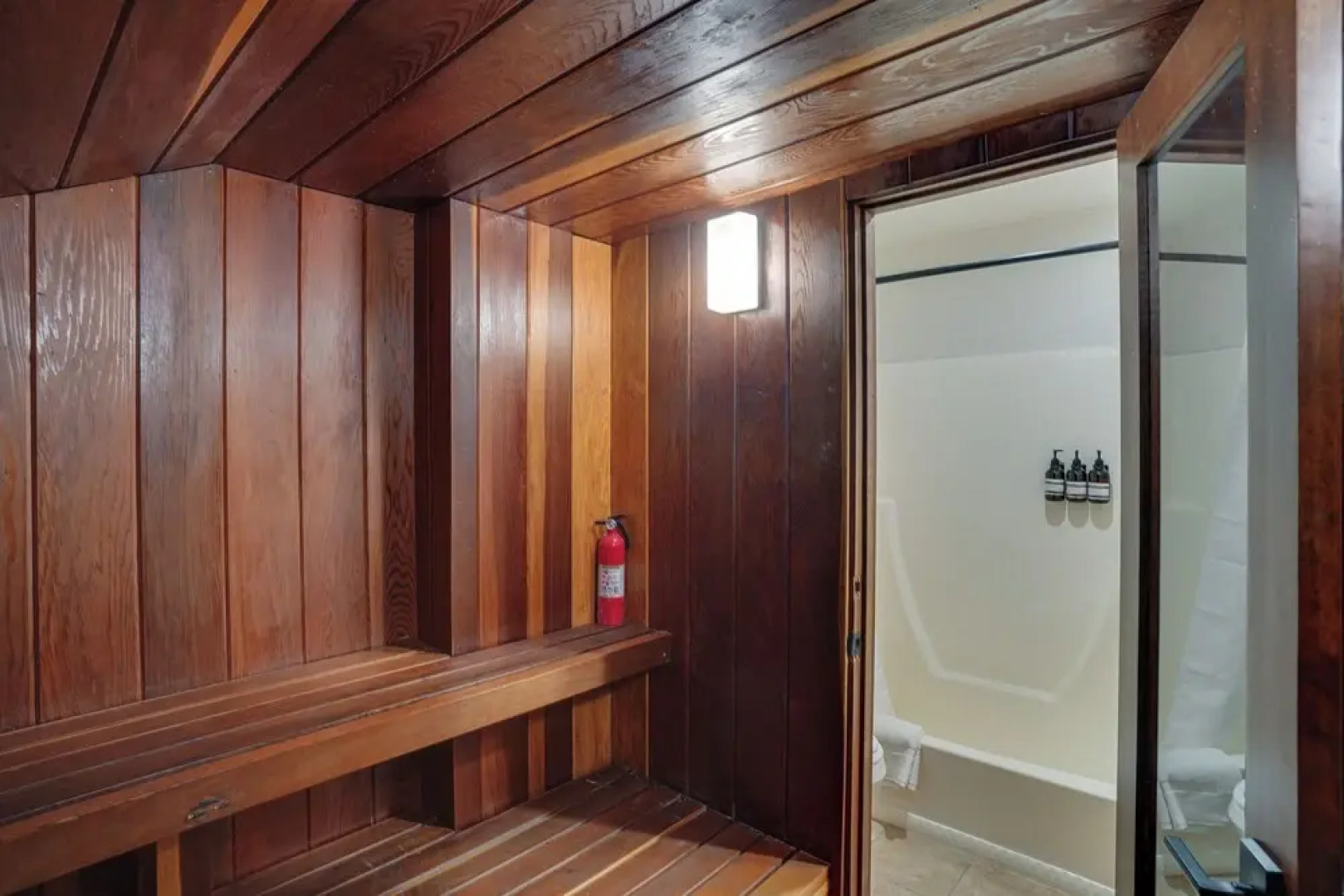 Mountain-view Condo in Brian Head w/ Private Sauna