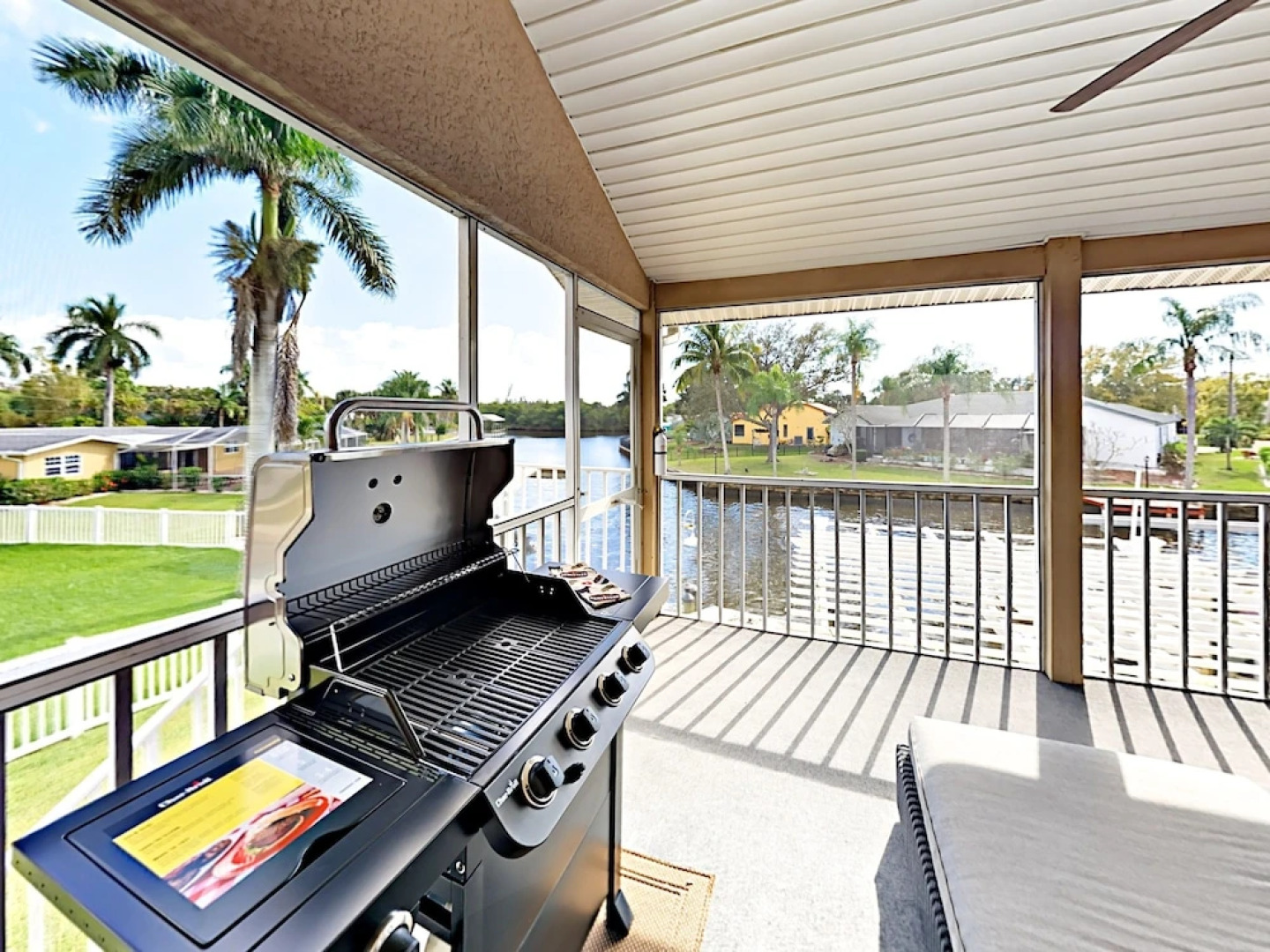 449 Seaworthy Road Duplex 2 Bedrooms 1 Bathroom Duplex