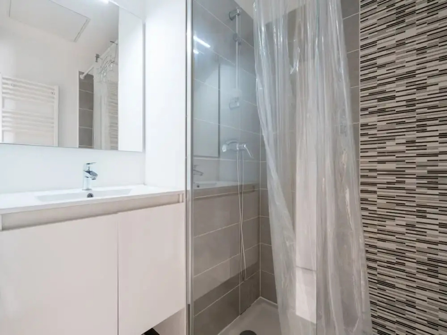 Seaside Villa Escape in Valras-plage