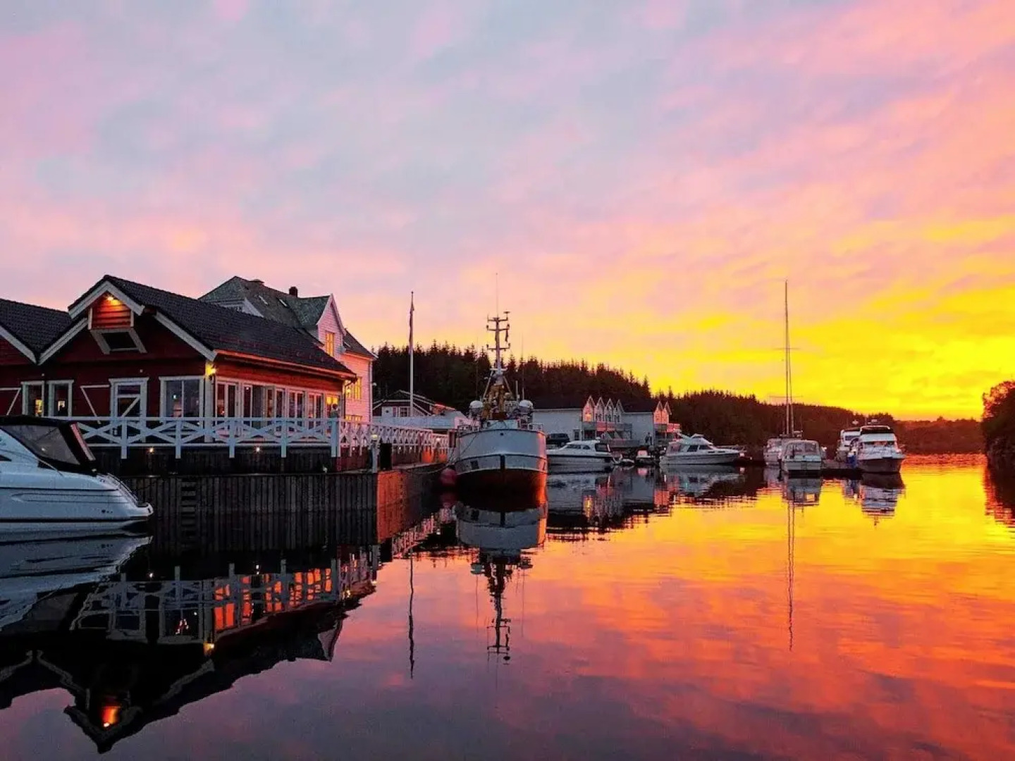 6 Person Holiday Home in Austrheim