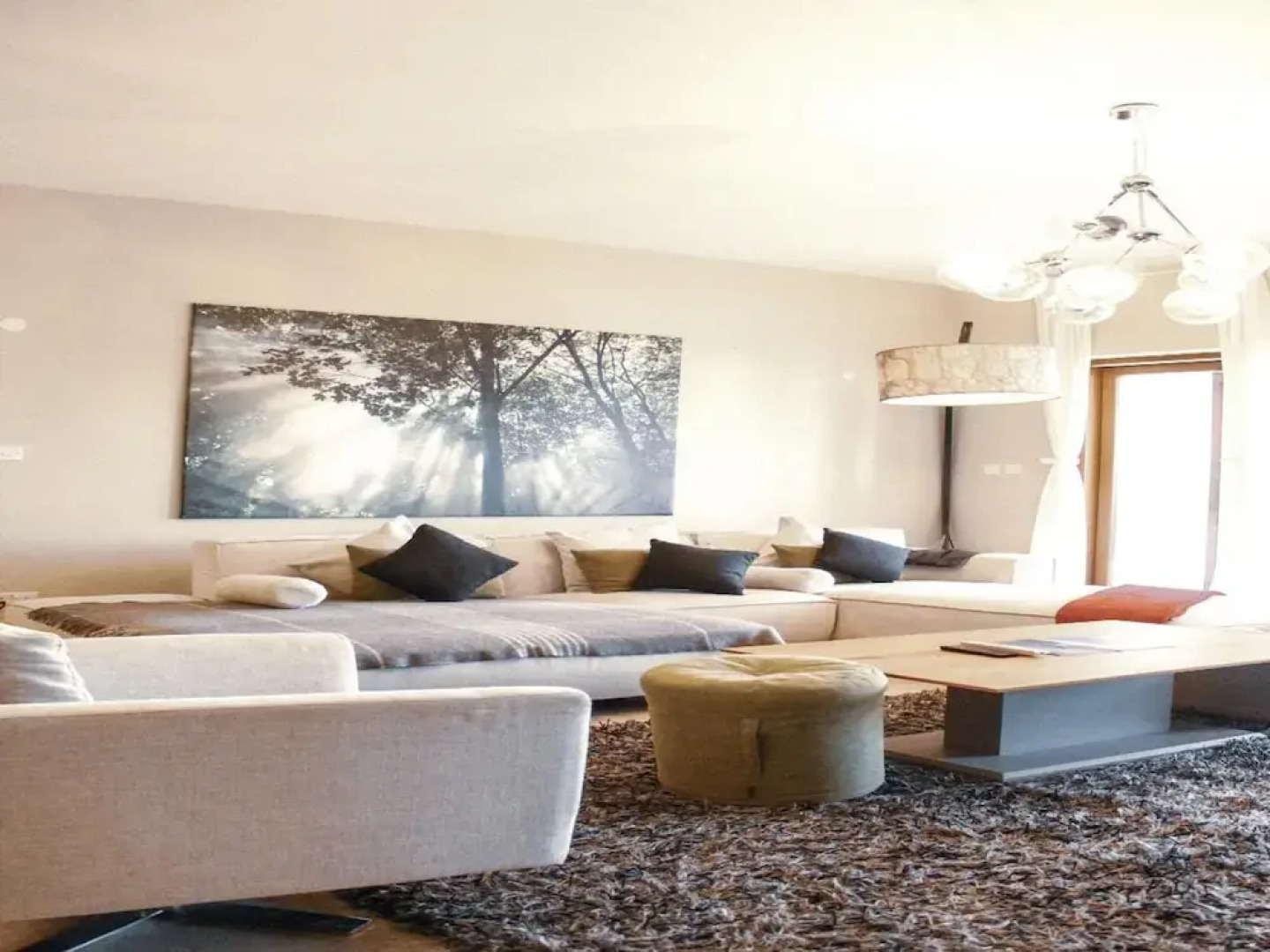 Stunning 3-bedroom Coastal Retreat