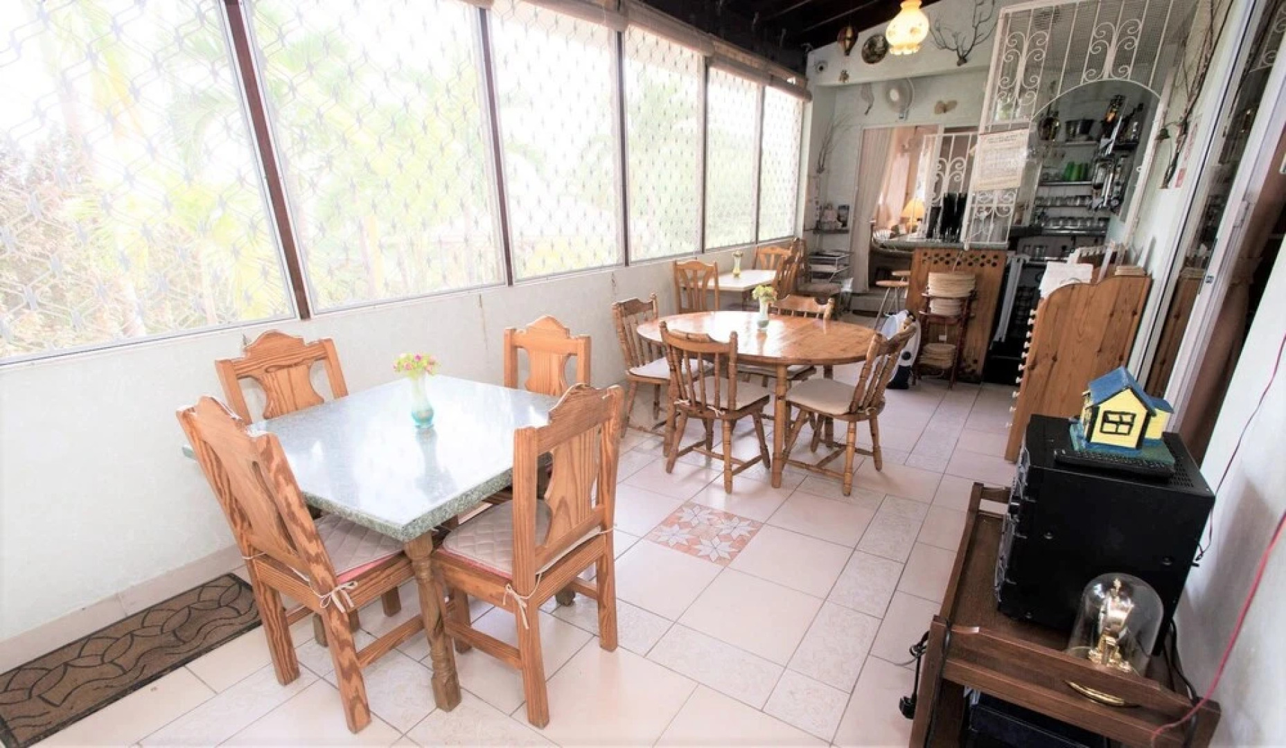 Palm Paradise Guest House and 2 Apartments