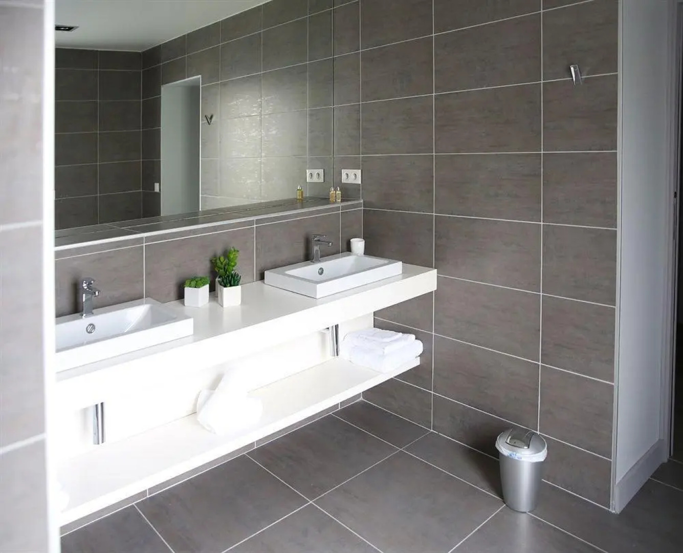 Villa Cenitz Lafitenia Resort