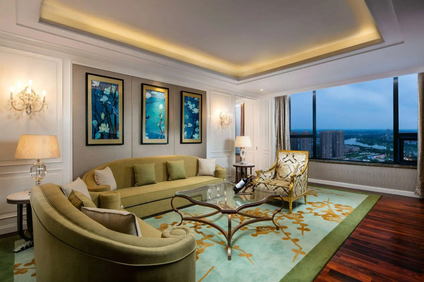 Ramada by Wyndham Heze