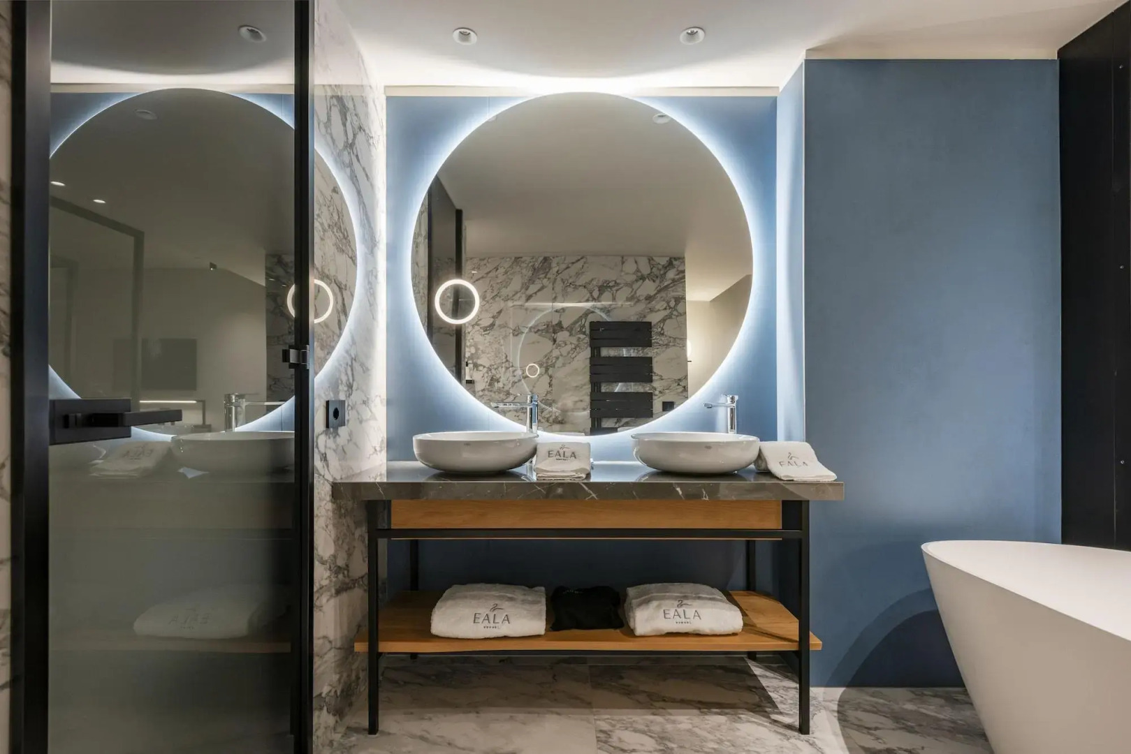 EALA My Lakeside Dream – Adults Only