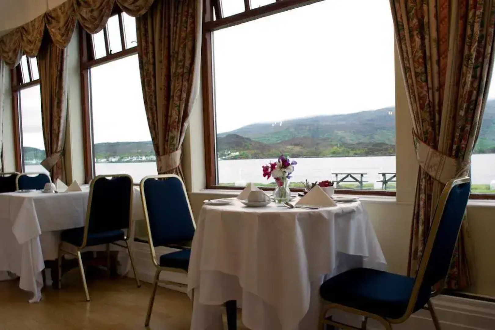 Lochalsh Hotel