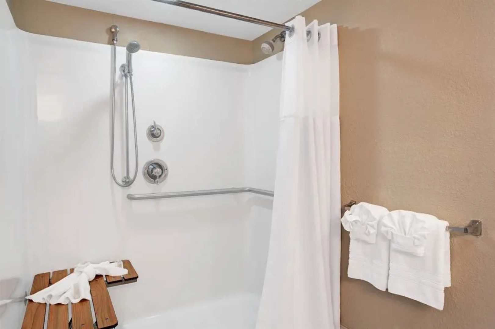 Days Inn & Suites Clermont