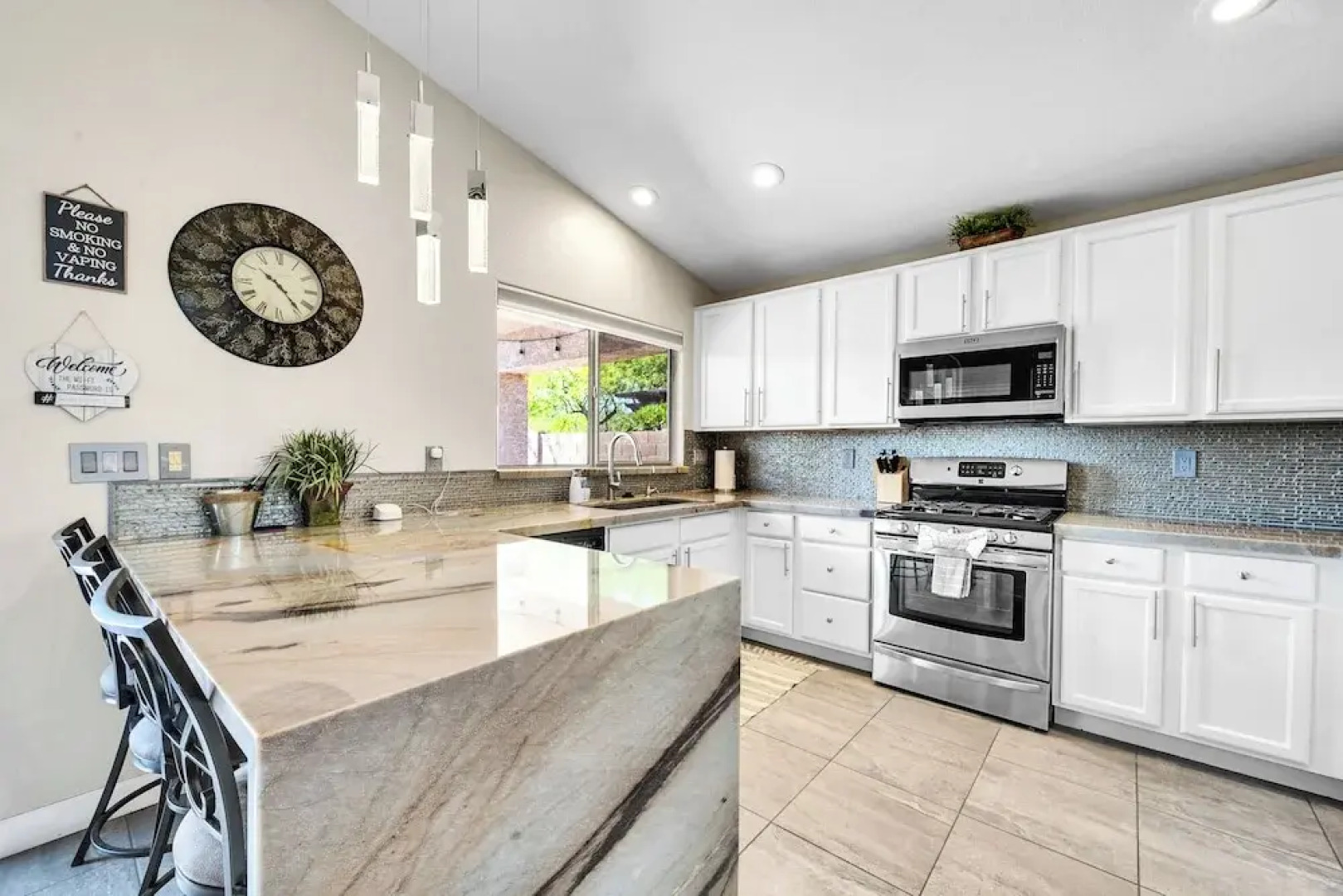 Gold Canyon Superstition Foothills Retreat w/ Pool