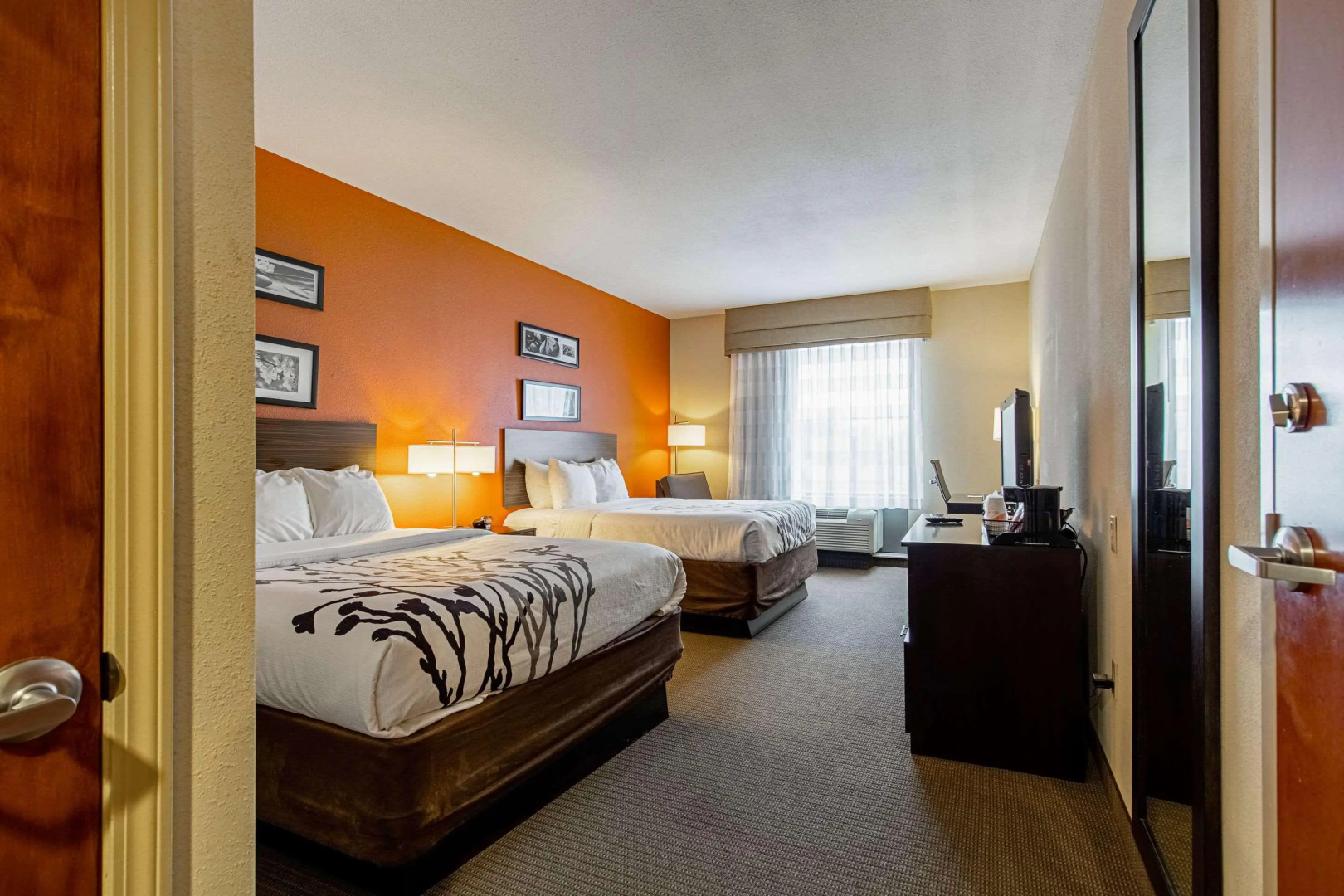 Sleep Inn & Suites Dyersburg I-155