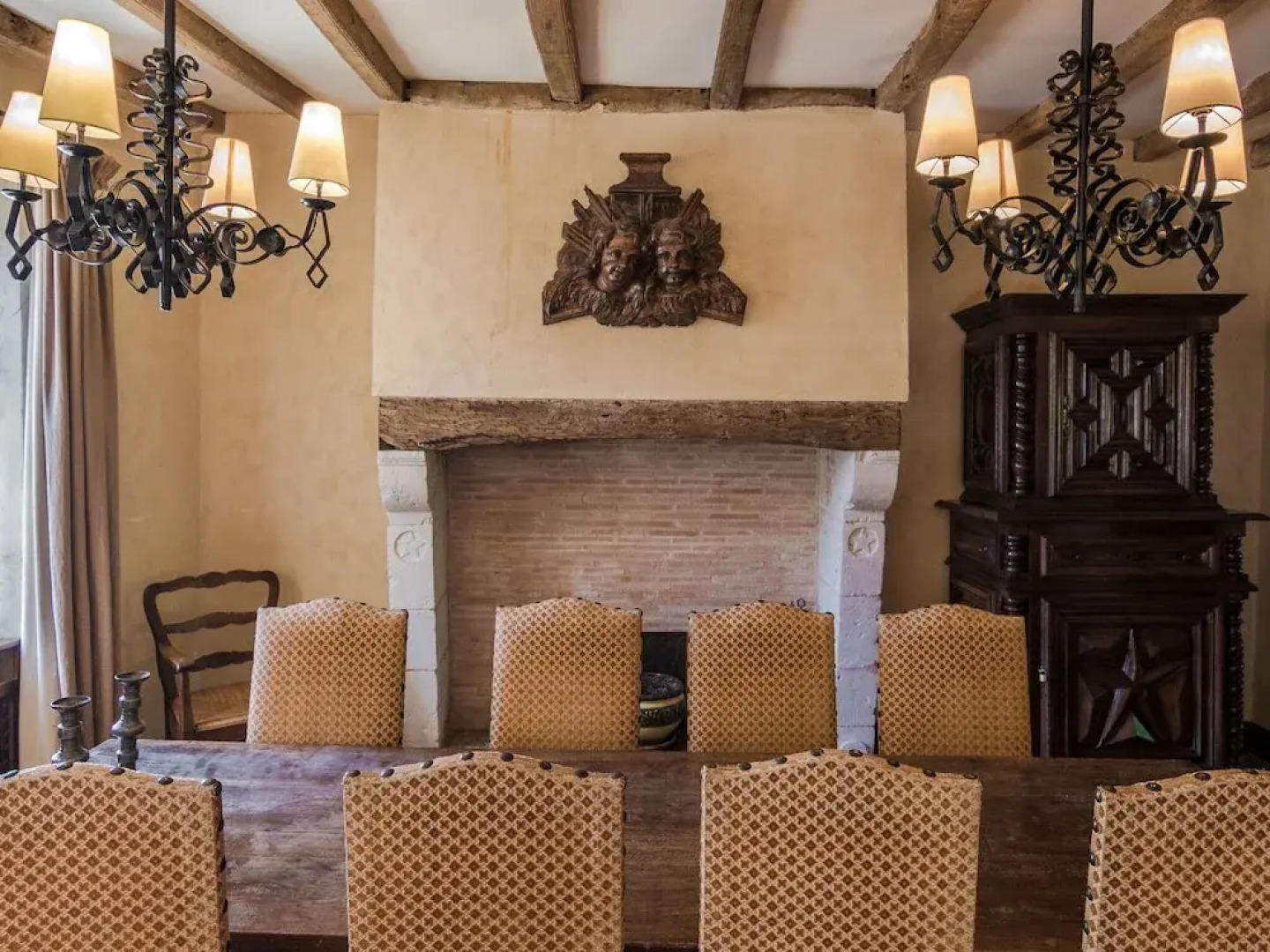 Plushy Villa in Sourzac With Pool, Fitness & Recreation Centre