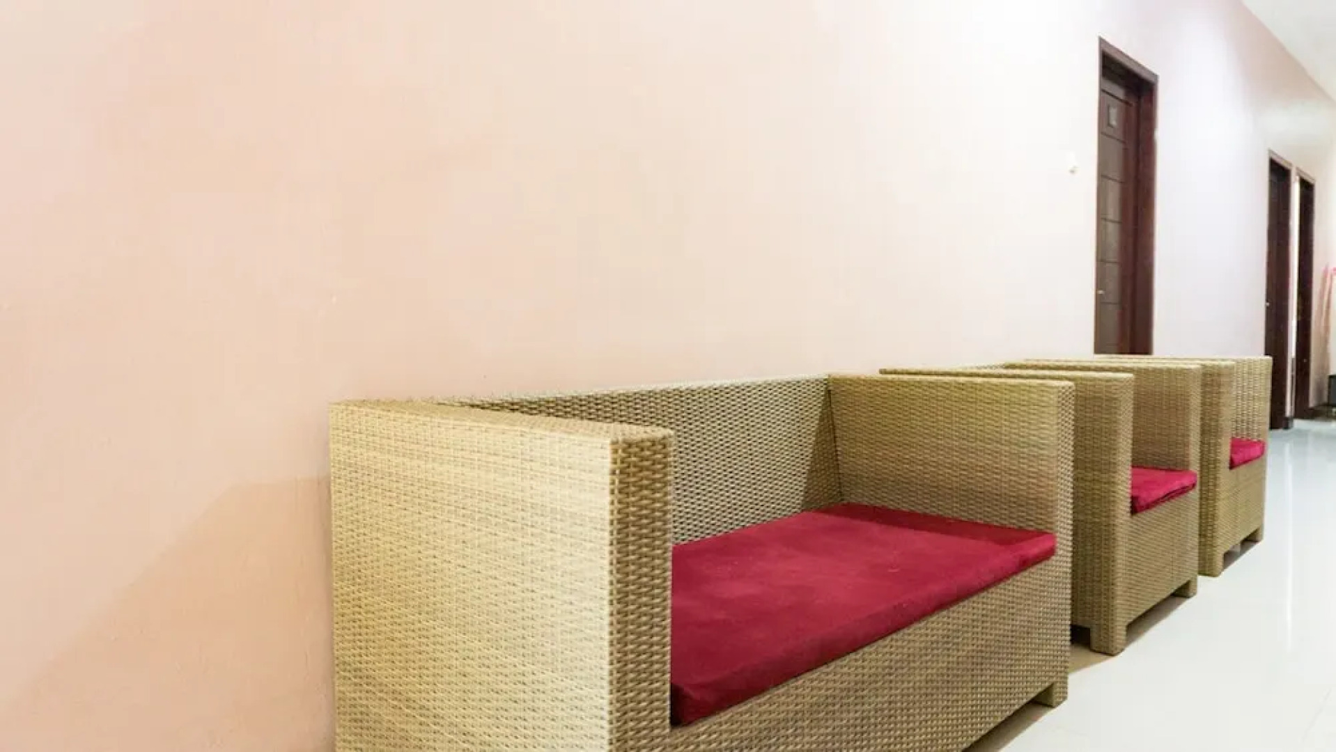 RedDoorz @ Jalan Cendrawasih Timika