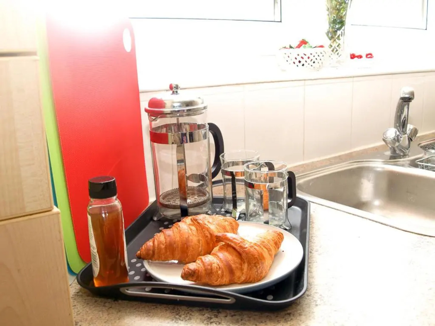 Hla - King Court Apartment 2