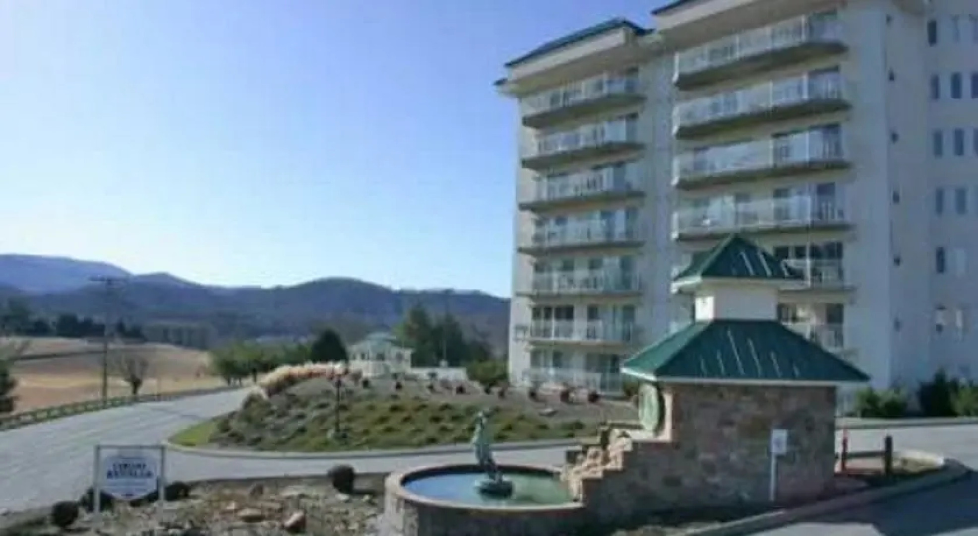 Golf Vista 0112 Clubhouse