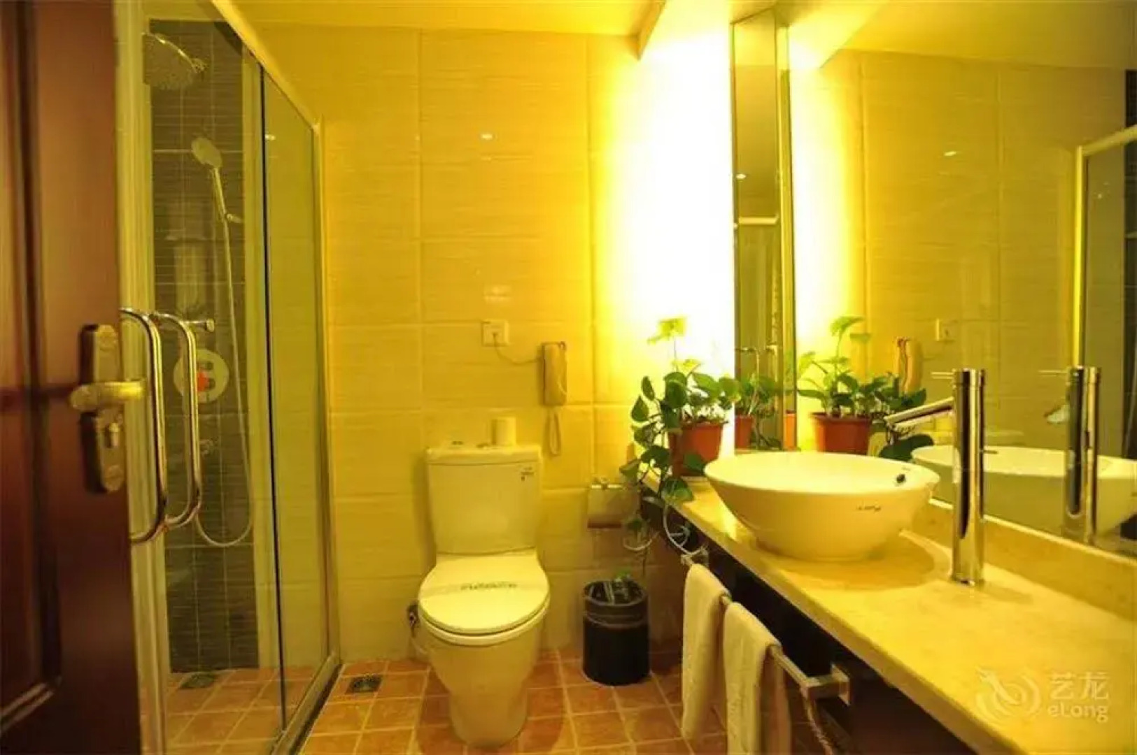 Jinjiang Inn Pinshang Baoji Jing Er Road Train  Station Branch