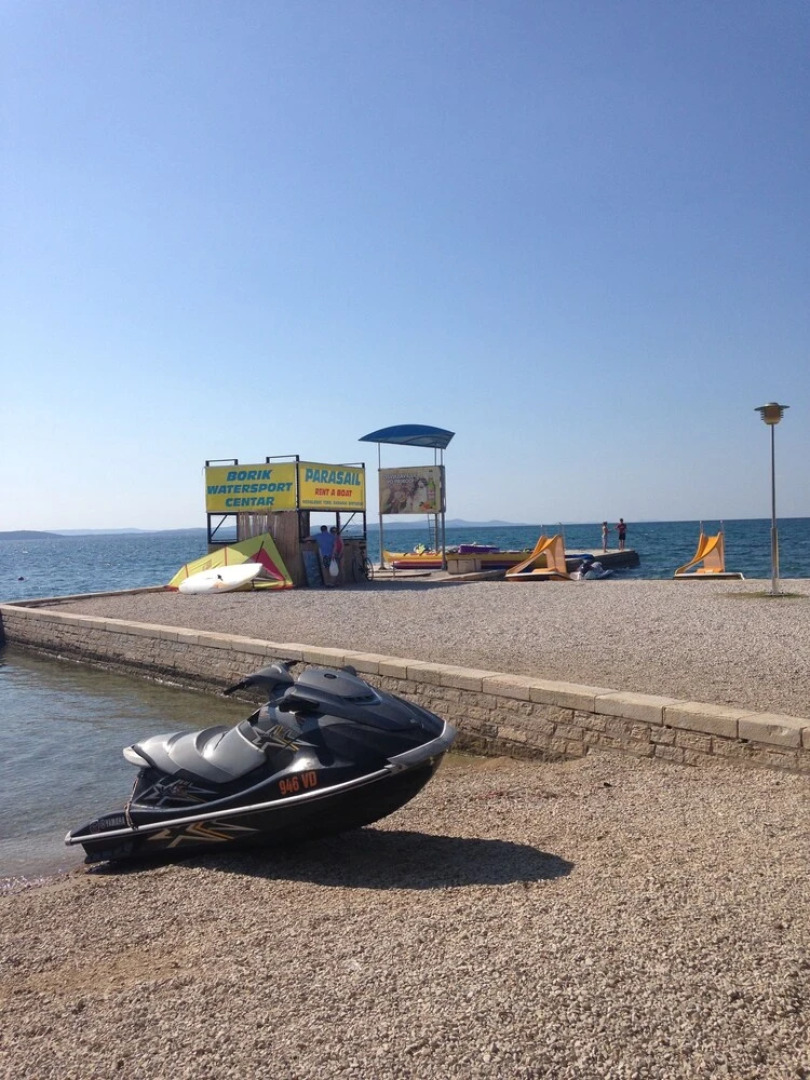 Apartment in Villa, big Garden, Private Pool, Close to Beach and Zadar Town