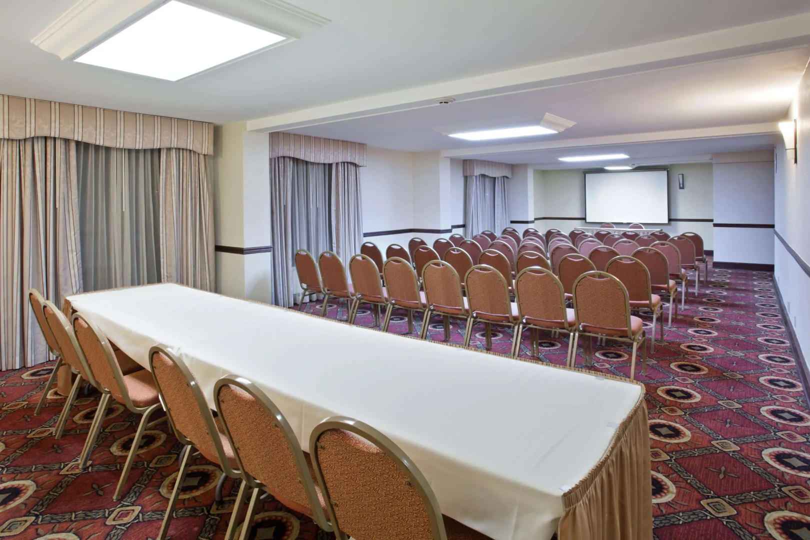 La Quinta Inn & Suites Downtown Conference Center