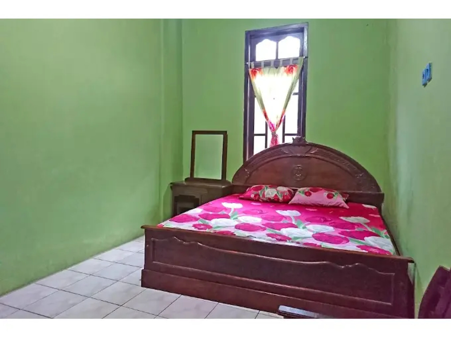 Umi Inn Bell by Oyo Rooms