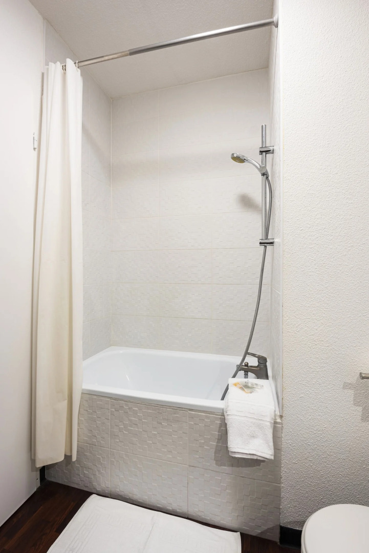 Ténéo Apparthotel Talence - Centre