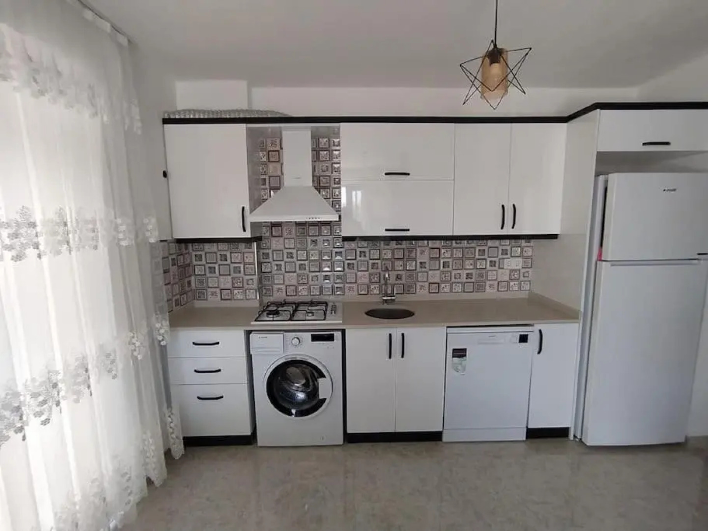 Datça'nın İncisi Karaincir'de Şirin Bahçeli Ev-1