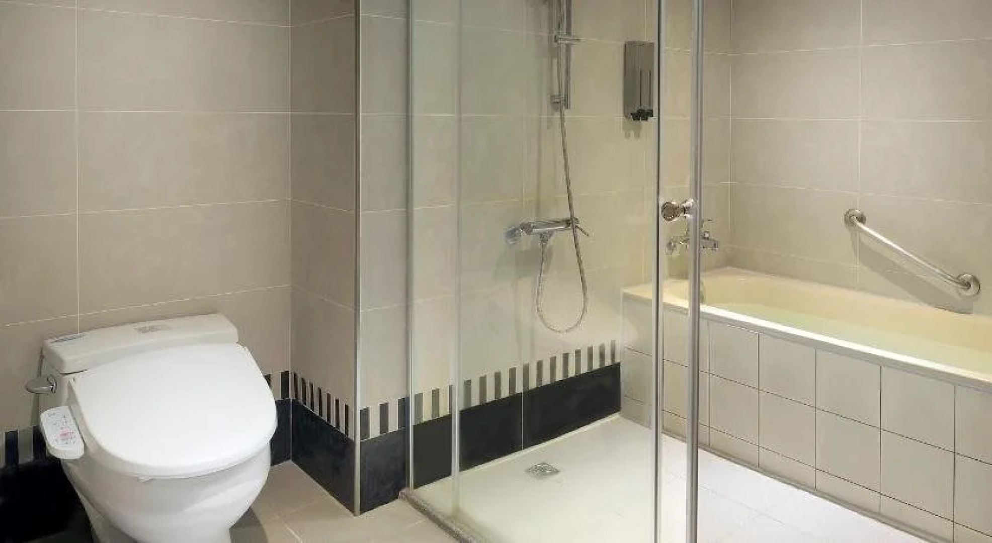 Green Garden Apartments