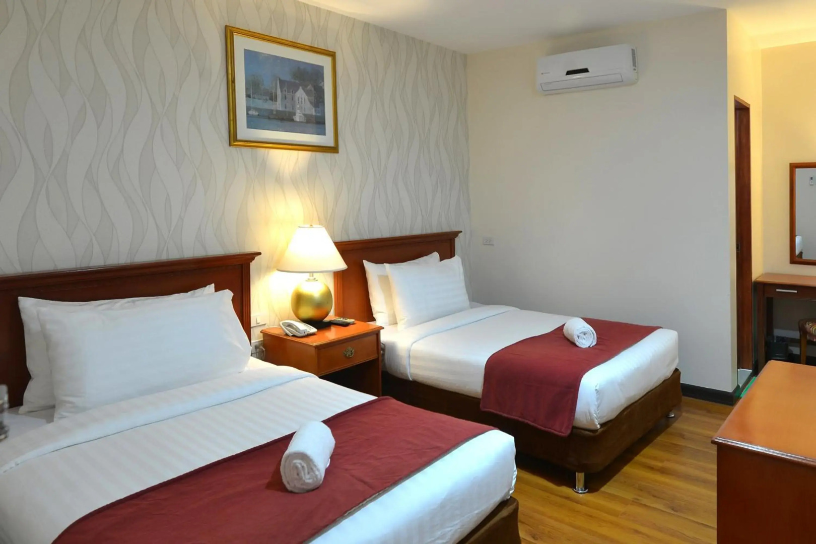 Royal Suites Condotel