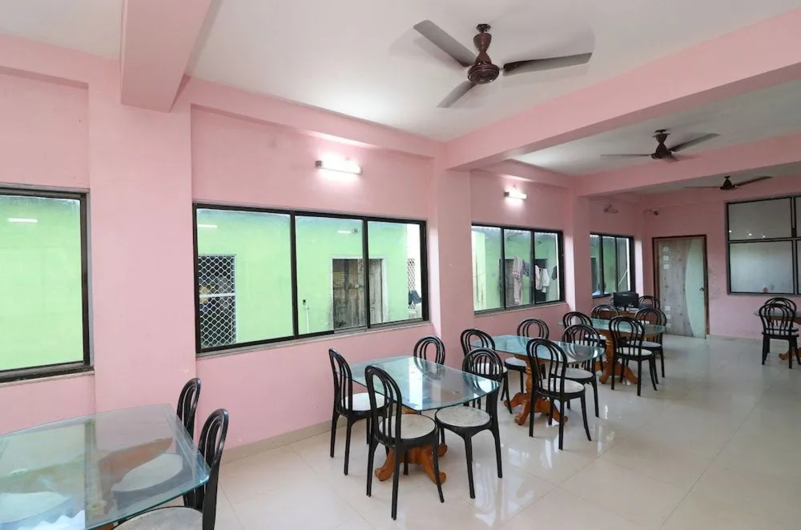 OYO 22068 Sagar Kinare