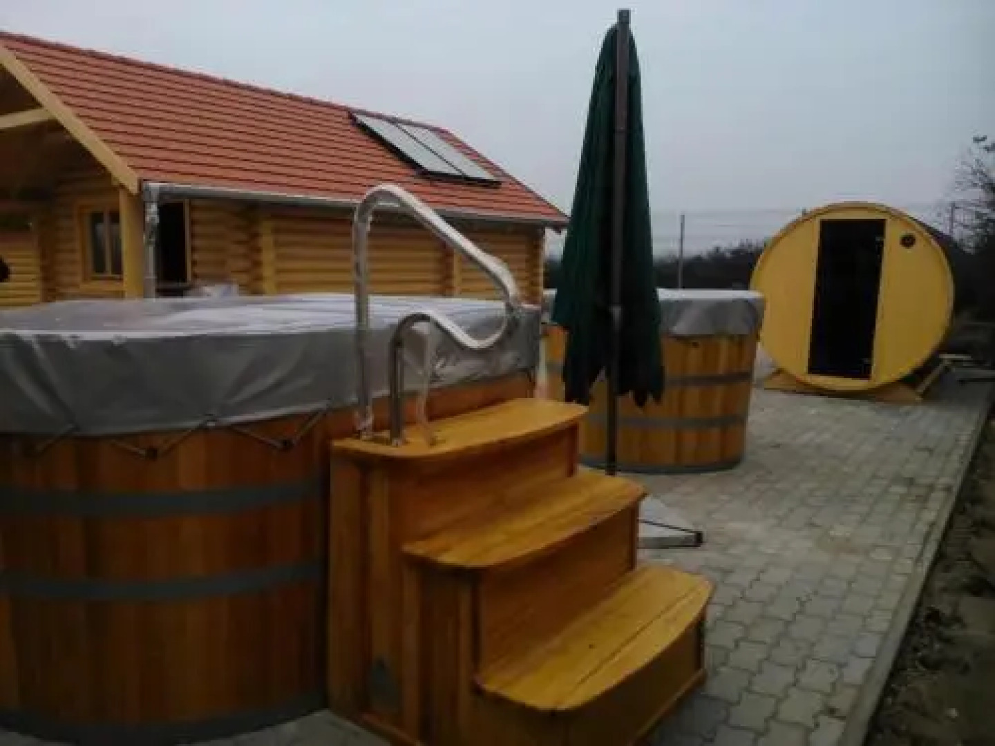 Tuzseri Palinka Tanya