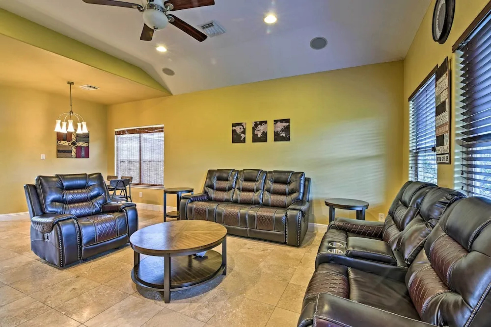 Walk to Ocean: Lakefront Dickinson Stucco House!