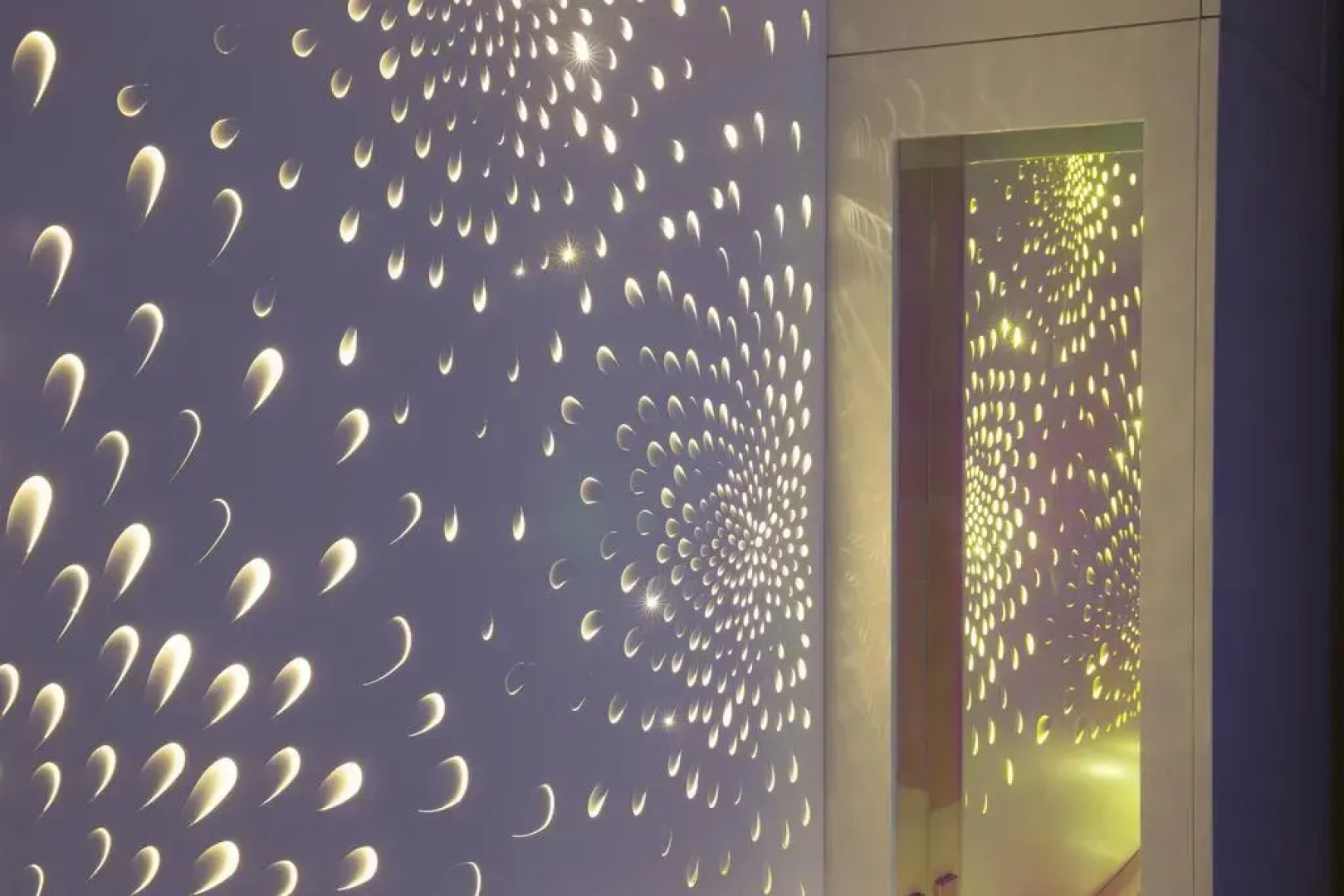 Alberts Hotel (ex Angely)