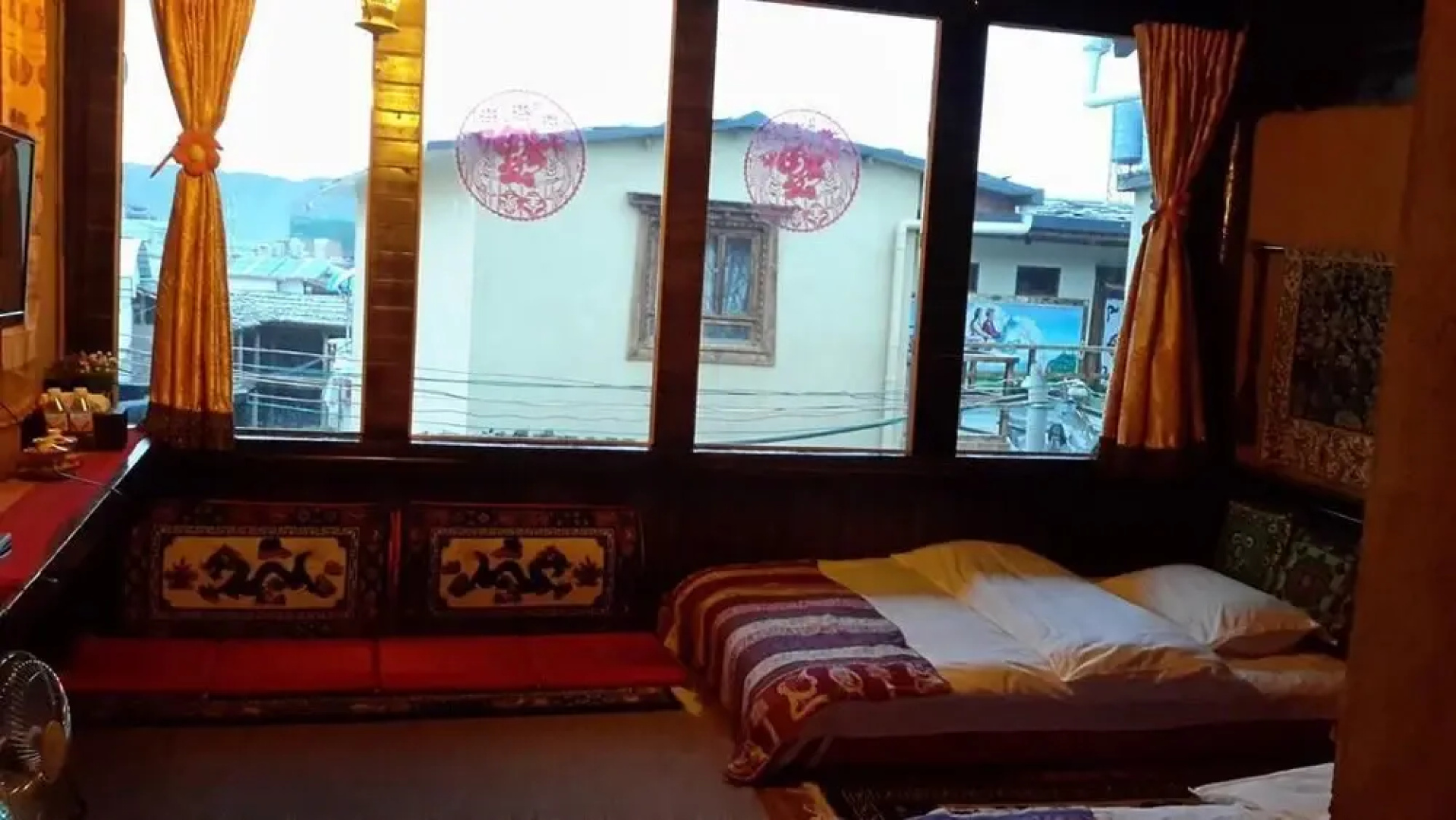 Shangri-La Timeless Inn
