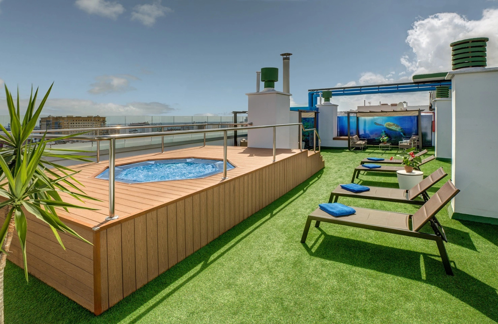 Отель LIVVO Fataga