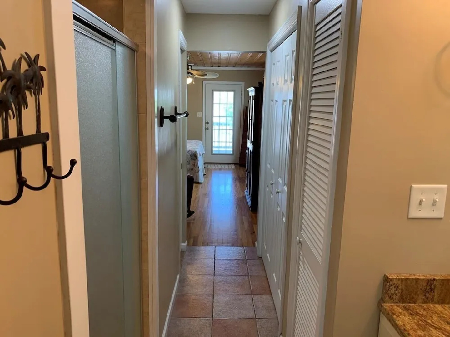 Carriage House #64613 4 Bedrooms 3 Bathrooms Home