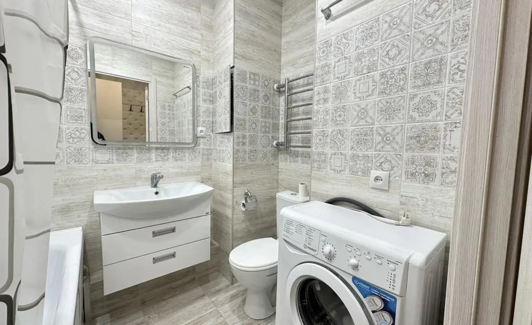 По суткам 33 на улице Северная 2Б