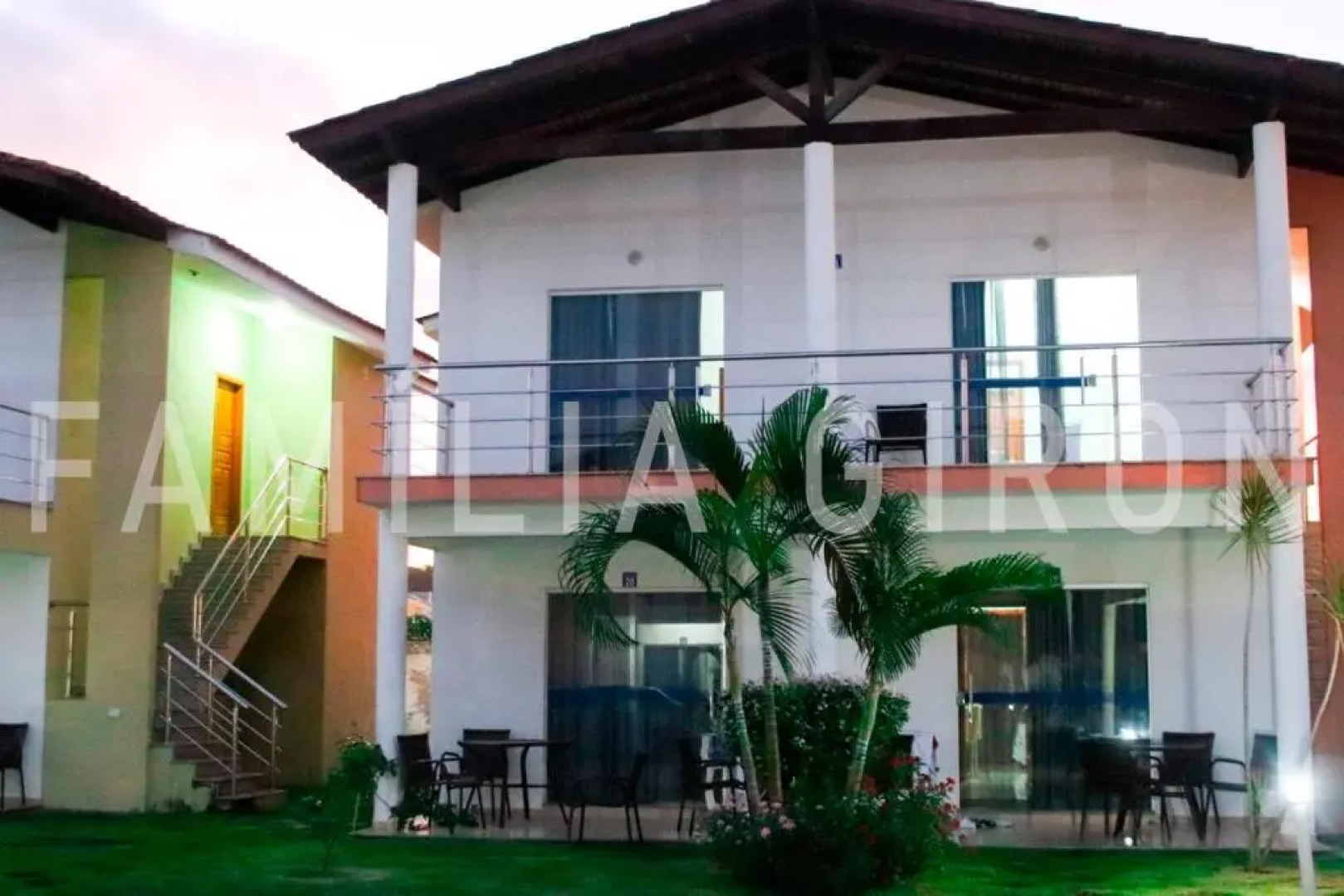 Flats a 100 mts da Praia