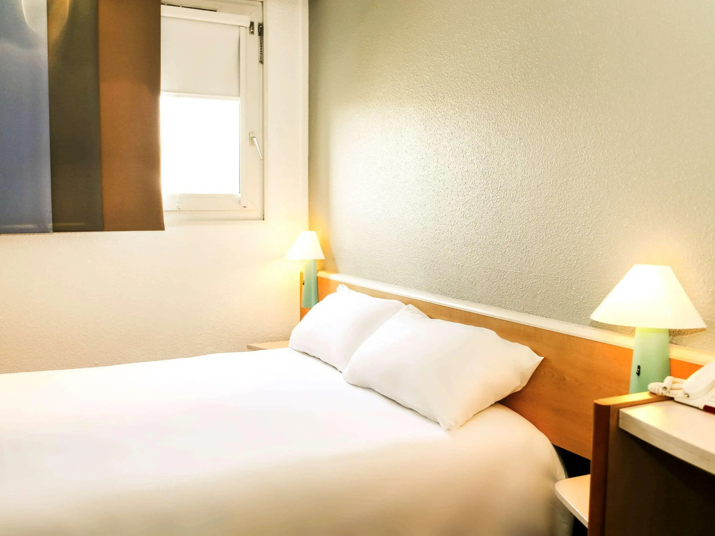 ibis Orange Centre Echangeur A7 A9