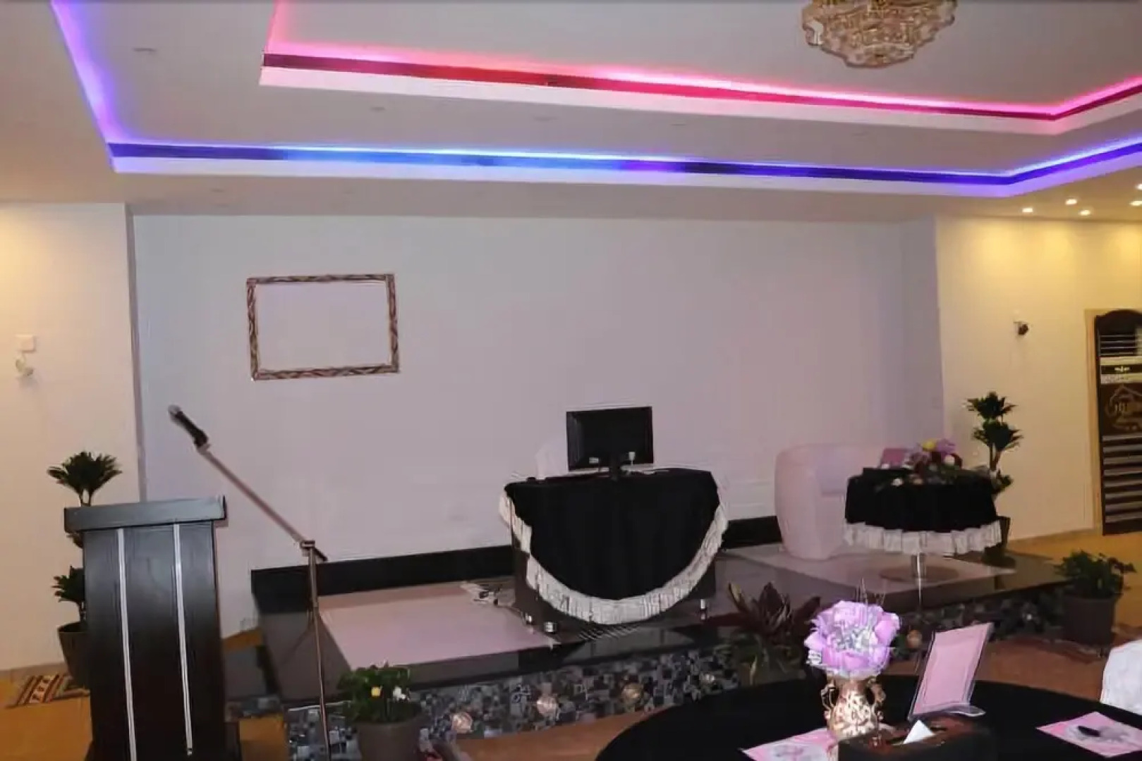 Million Palace Hotel