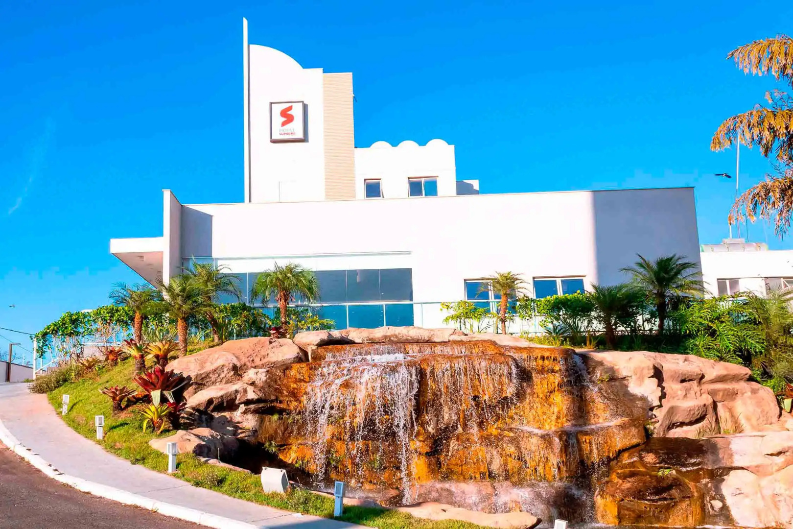 Super 8 Aeroporto Confins