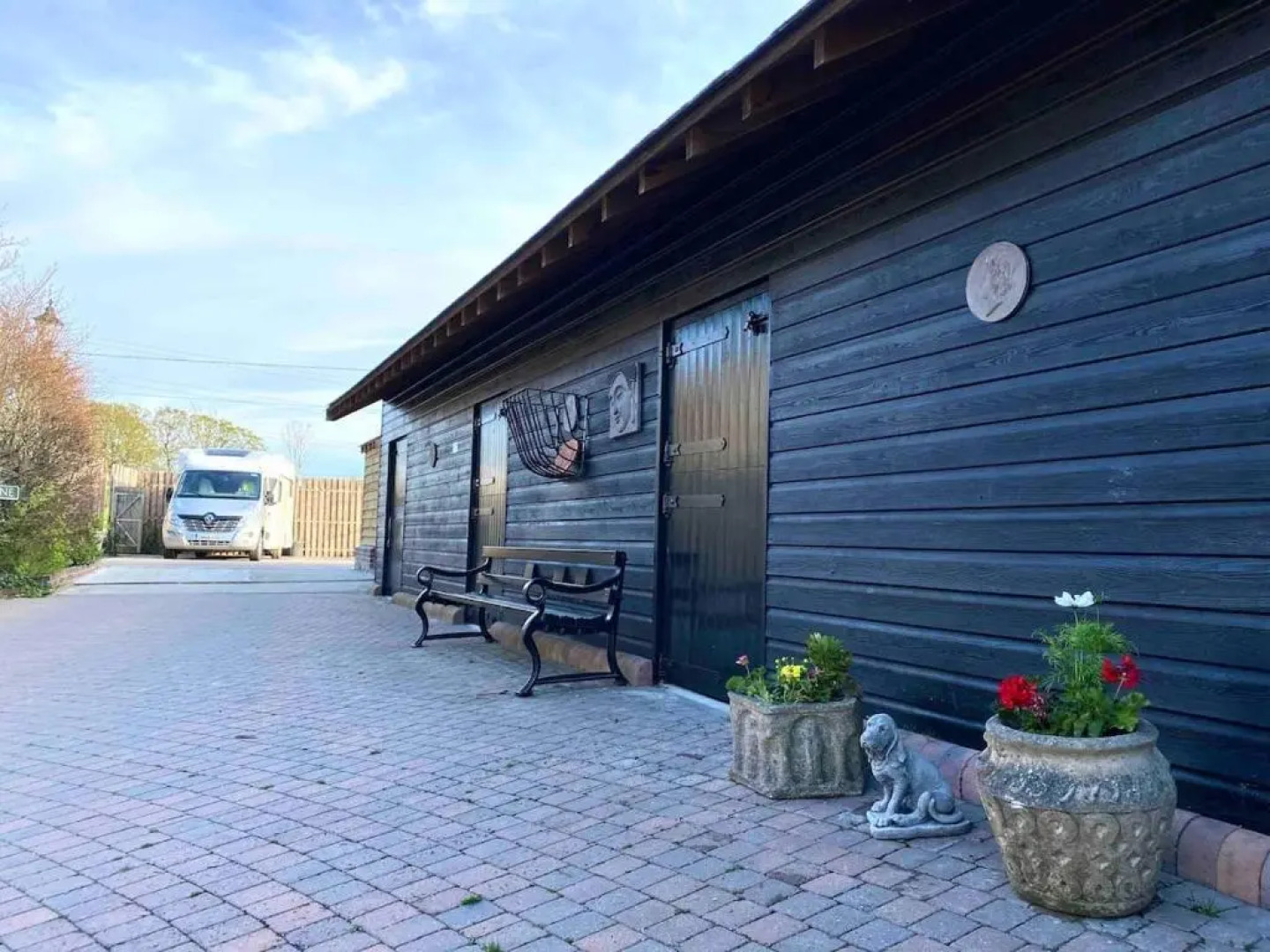 Amber Lodge Hickstead-C