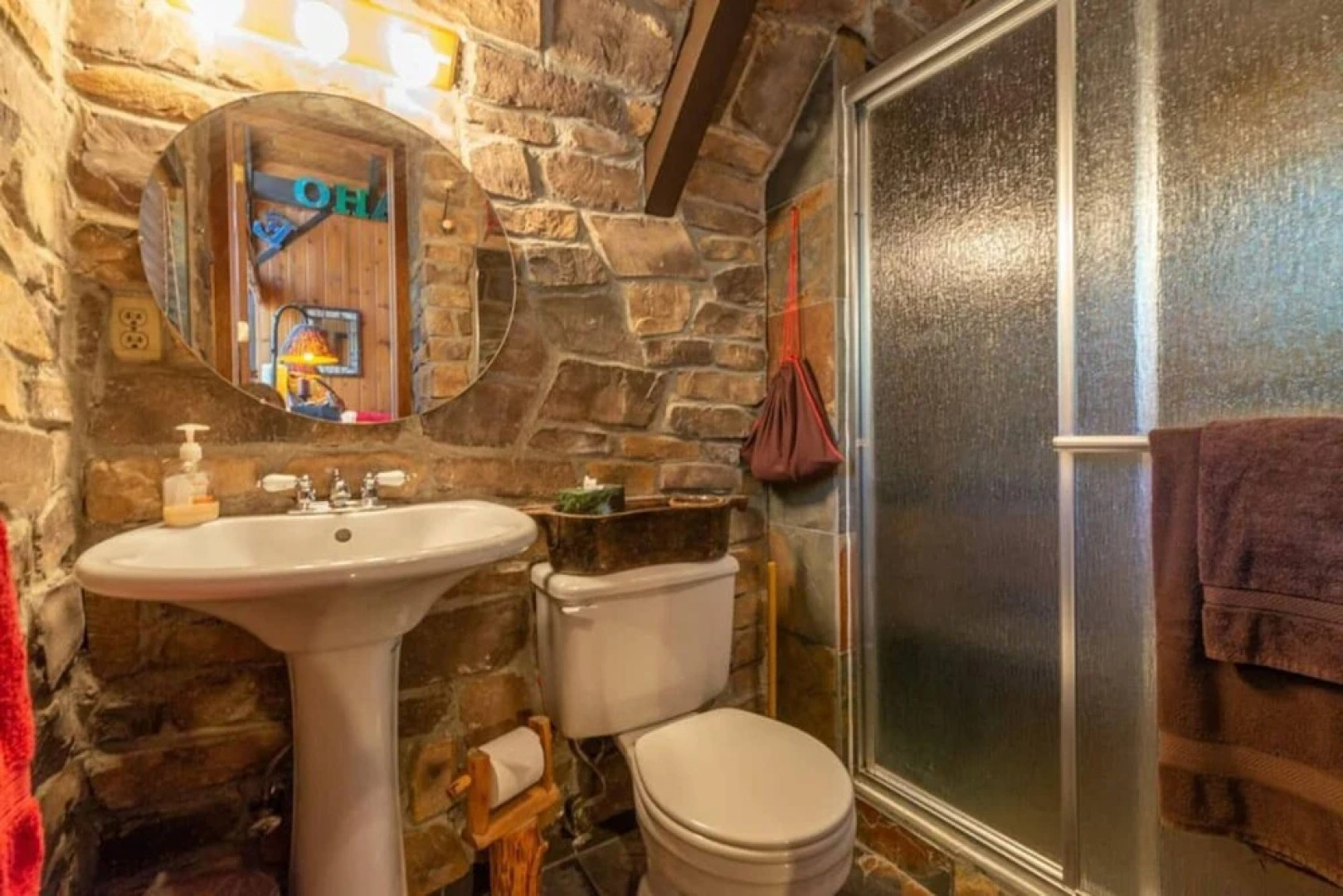 Porter by Avantstay Rustic Modern Oasis In The Of Chamberlands