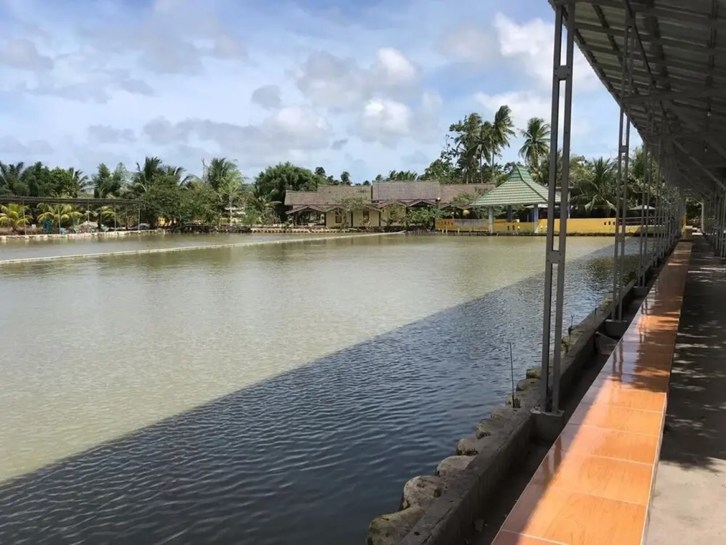 SPOT ON 2844 Kelekak Bunda