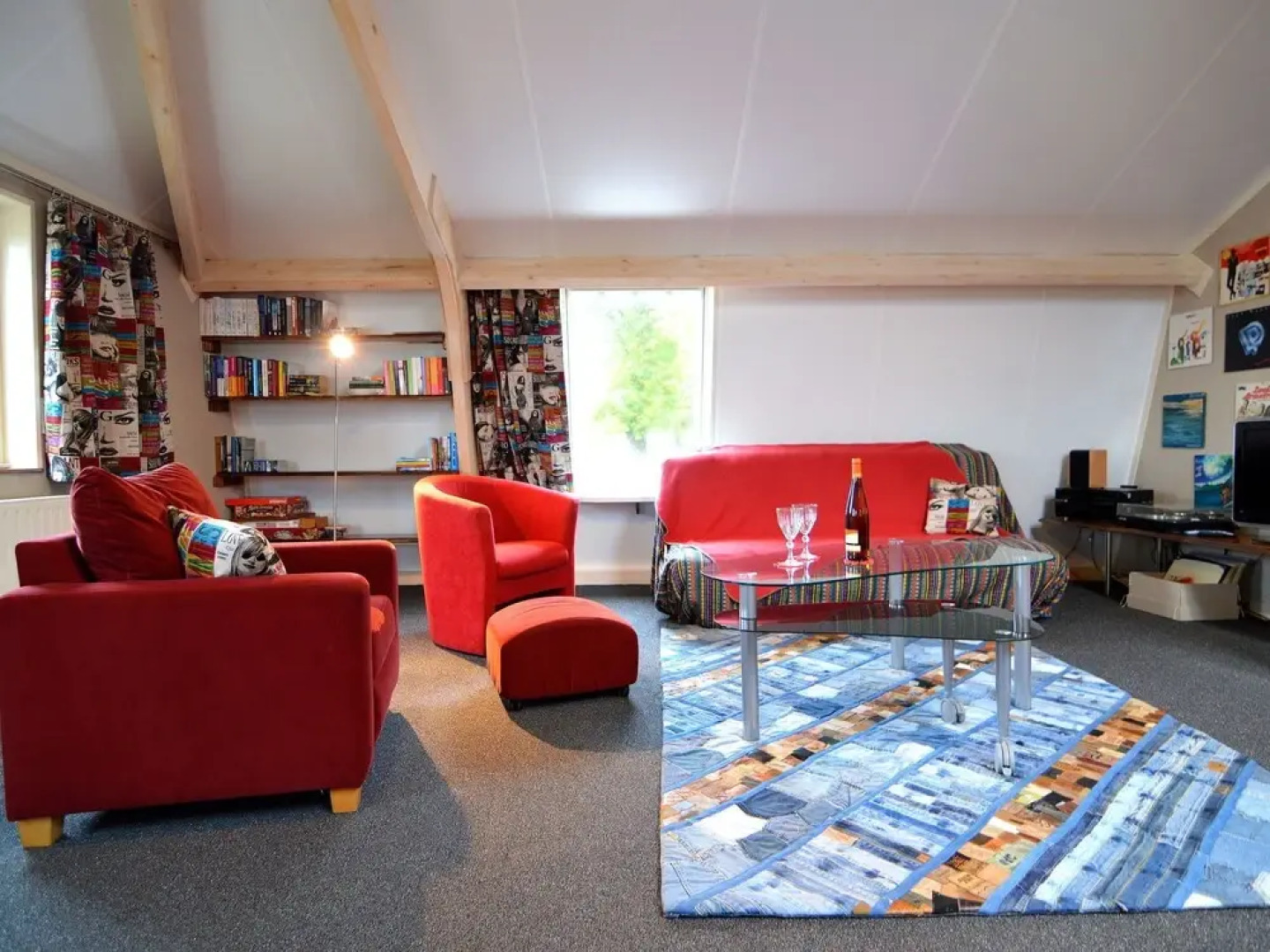 Modern Holiday Home in Easterlittens with Fishing Near