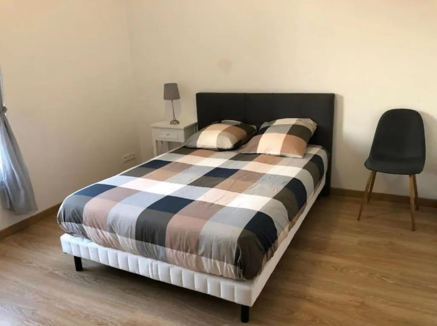 Grand logement à 300 mètres de la gare