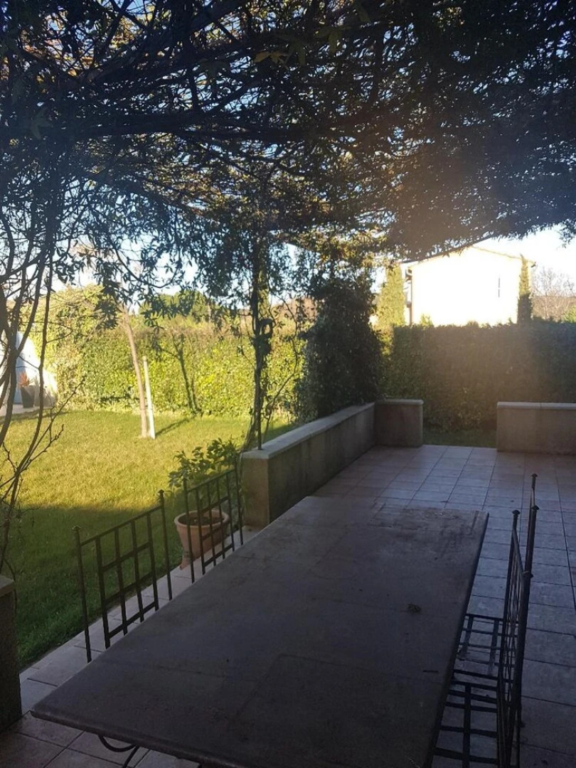 Villa With 3 Bedrooms in Sérignan-du-comtat, With Private Pool, Enclosed Garden and Wifi - 130 km From the Beach