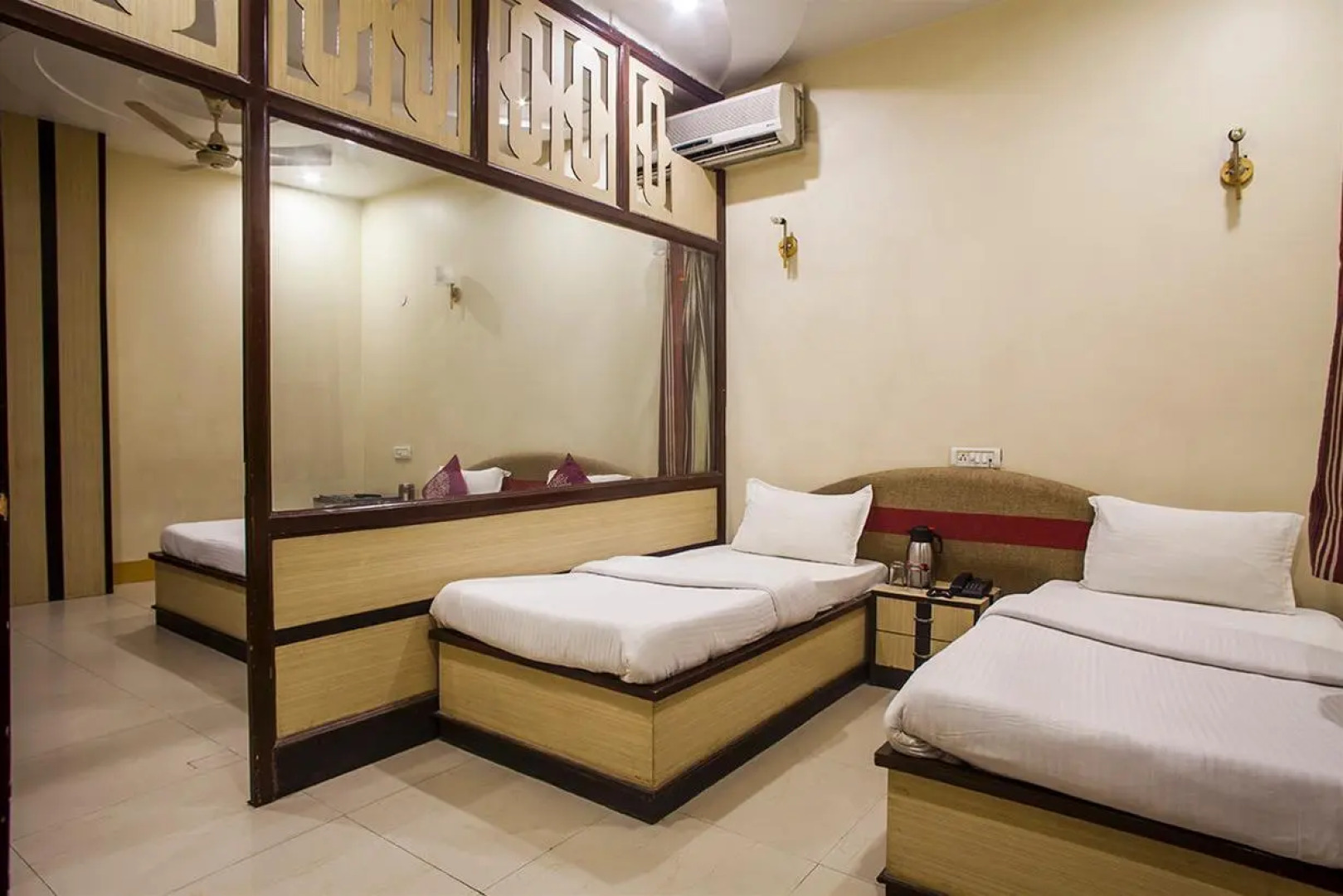 Hotel Sheel Gopal Vision
