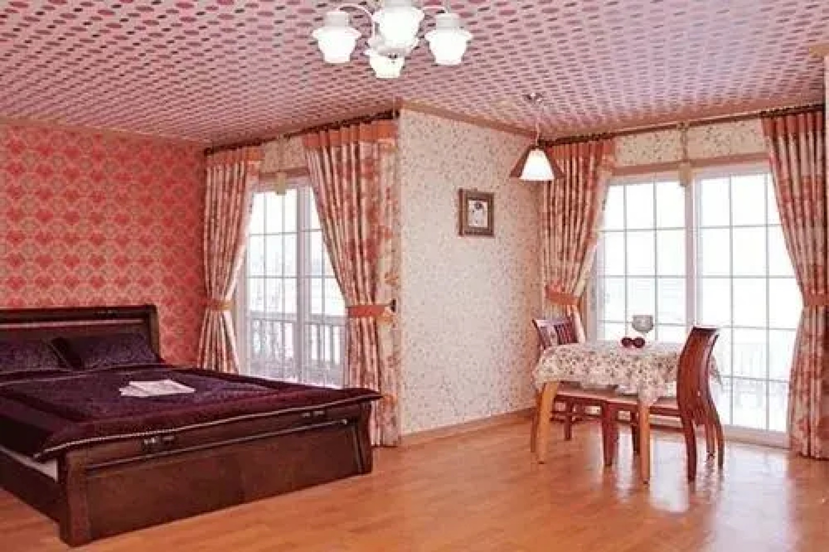 Taeangolden Coast Pension