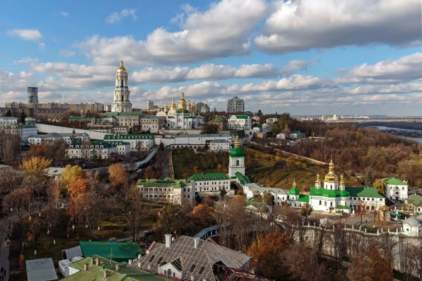 Отель «Салют»