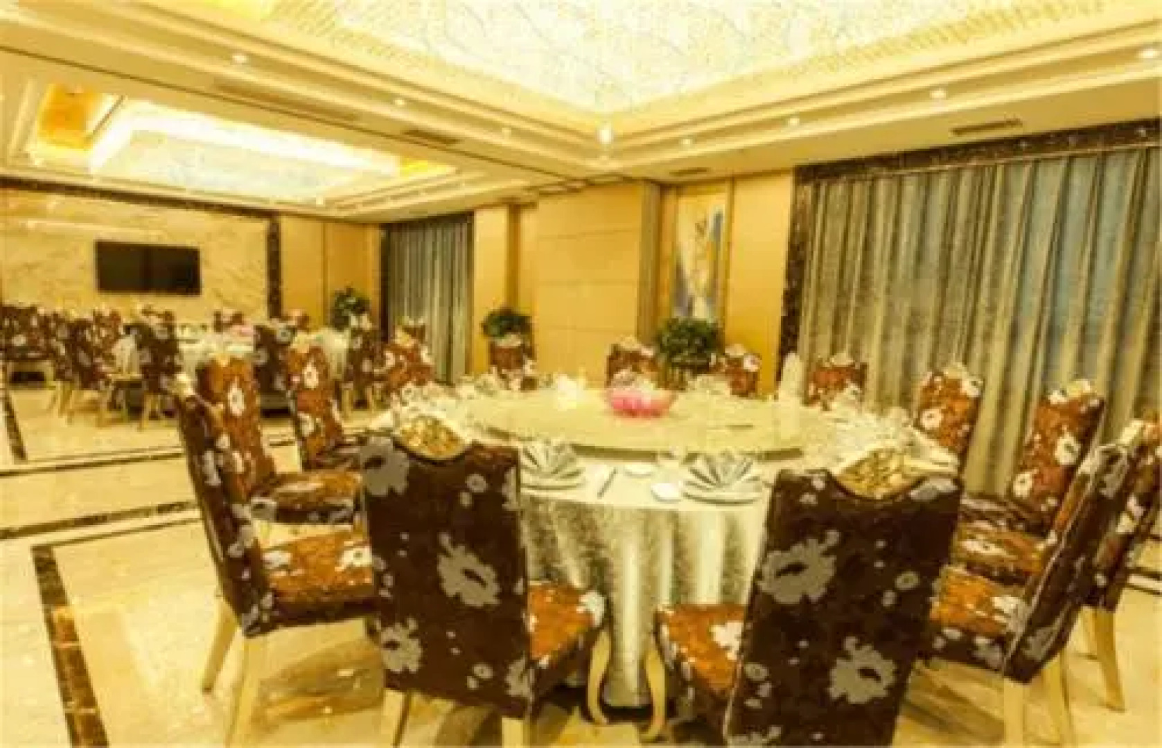 Peppers Hotel Zhangye Danma