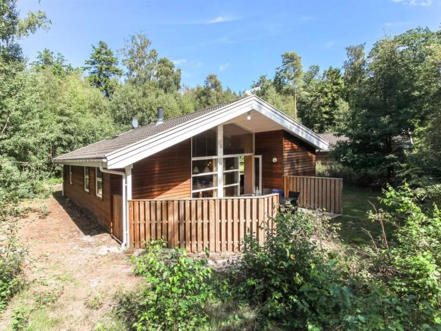 "Karin" - 800m from the sea in Bornholm